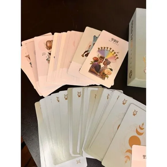 Set of 2 Tarot Card Decks & 1 Oracle Deck - Picture 10 of 12
